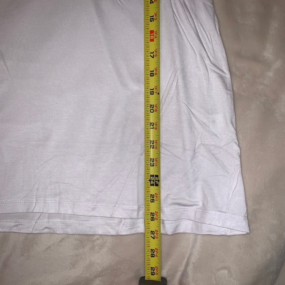 🛍LAST ONE🛍 White tank with multi color pocket - Picture 6 of 9